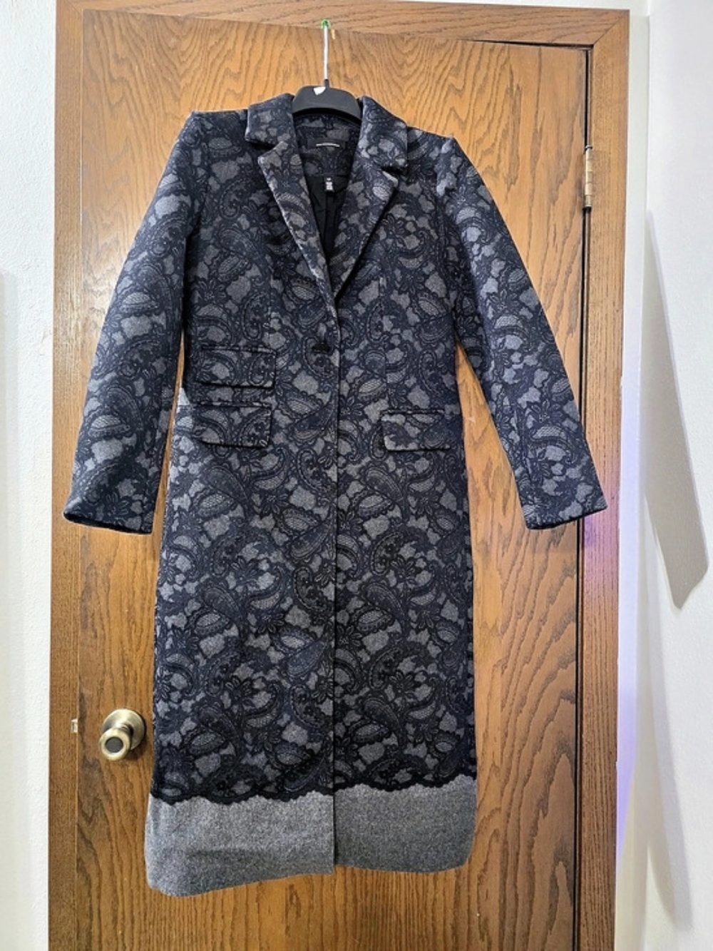 New White House Black Market Floral Brocade Coat in Black & Gray Size XS